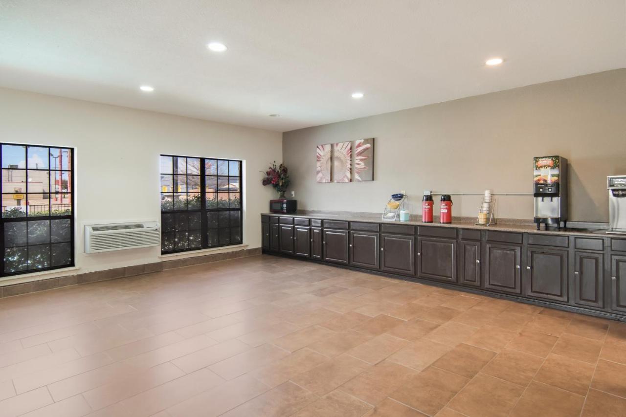Red Roof Inn Fort Worth - Saginaw Экстерьер фото