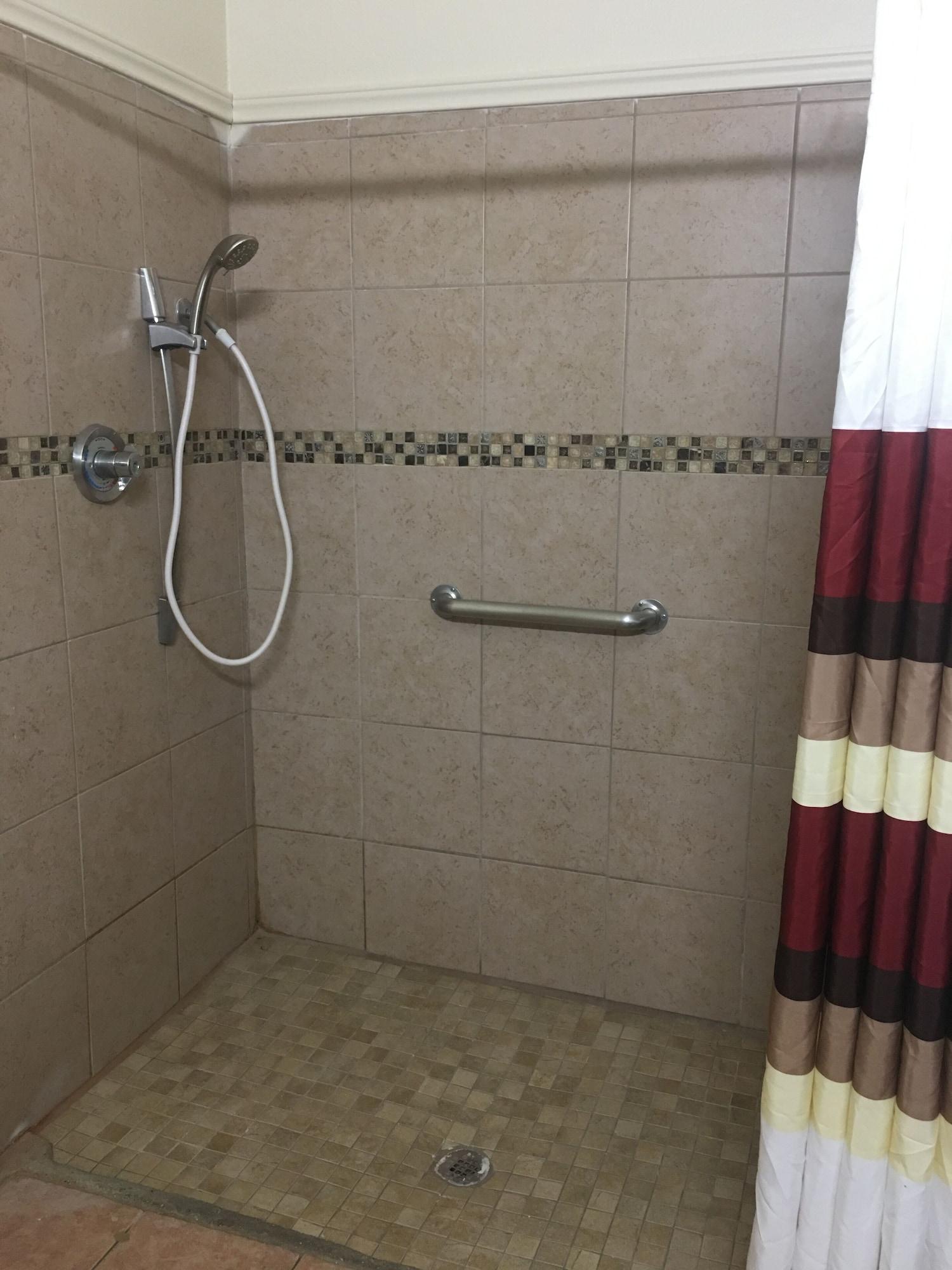 Red Roof Inn Fort Worth - Saginaw Экстерьер фото