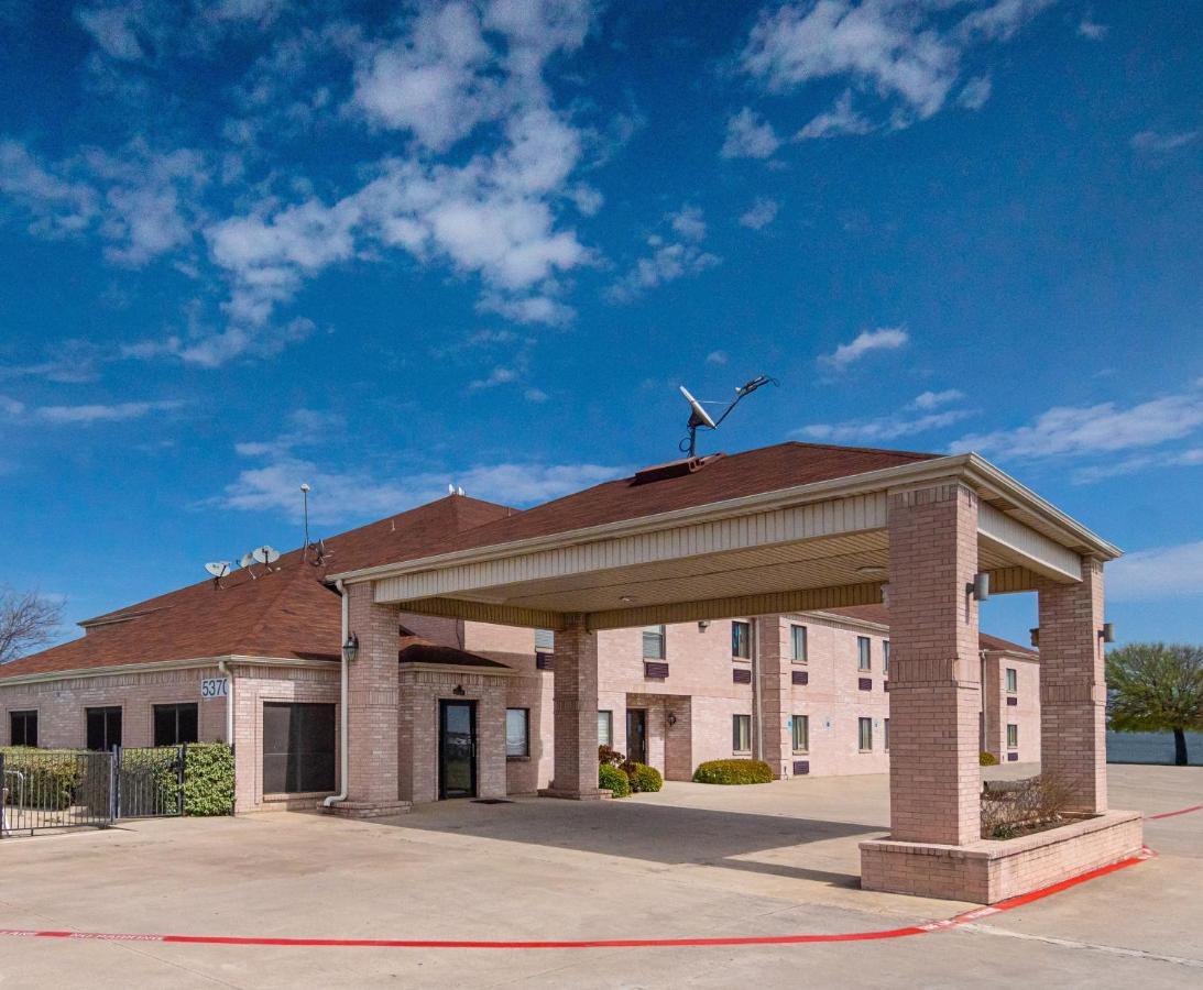 Red Roof Inn Fort Worth - Saginaw Экстерьер фото